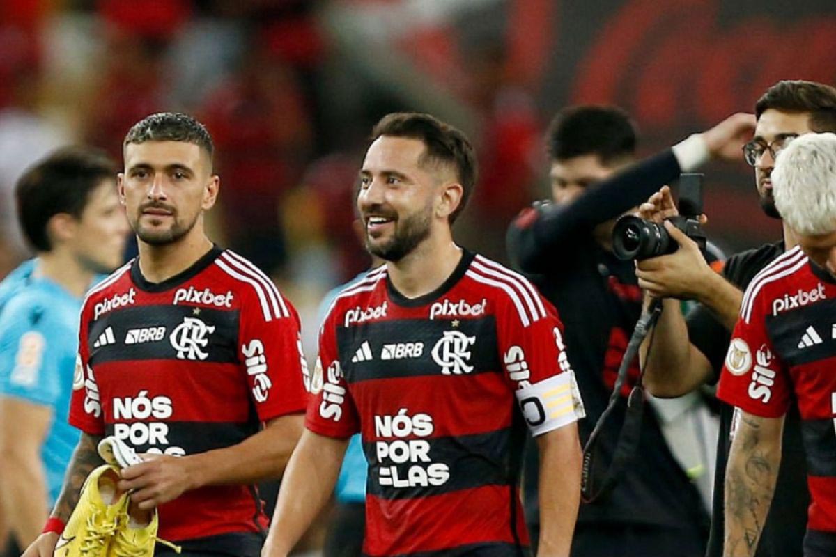 COM A PALAVRA...! EVERTON RIBEIRO SE PRONUNCIA SOBRE RENOVAÇÃO COM O FLAMENGO